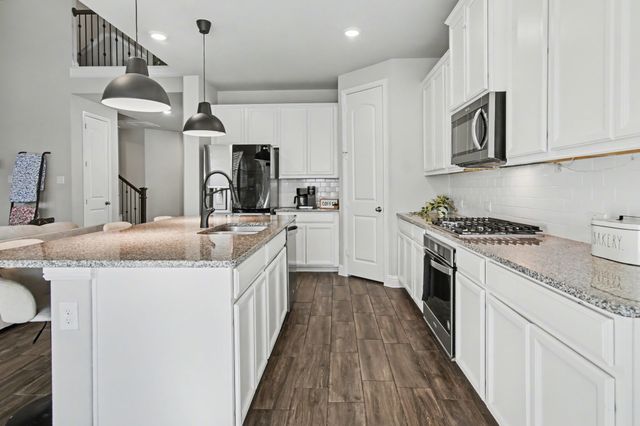 5621 Salt Springs Drive, Fort Worth, TX 76179
