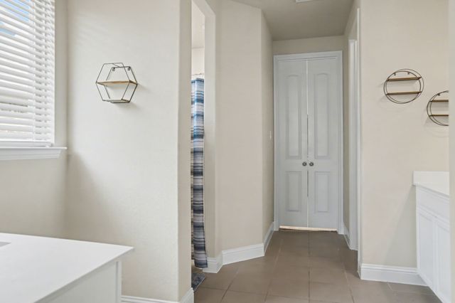 5621 Salt Springs Drive, Fort Worth, TX 76179