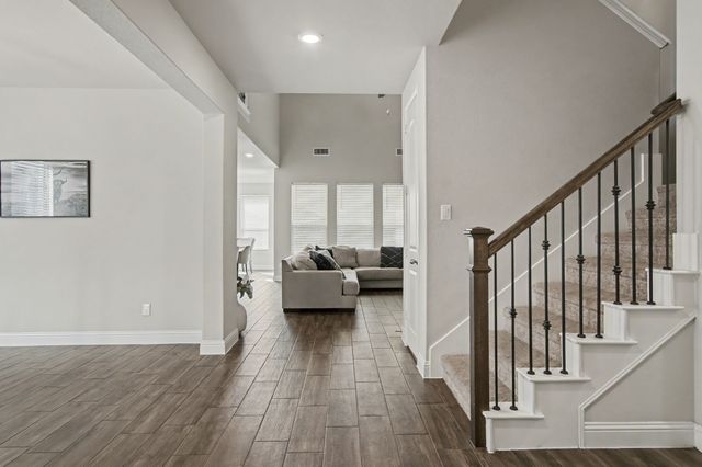 5621 Salt Springs Drive, Fort Worth, TX 76179