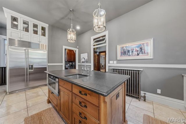 3117 Russell Boulevard, St Louis, MO 63104