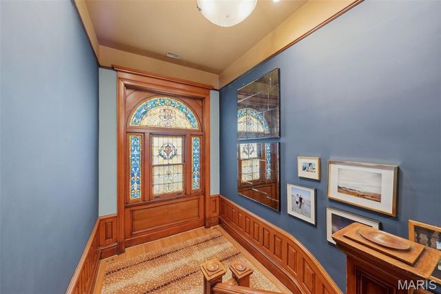 3117 Russell Boulevard, St Louis, MO 63104