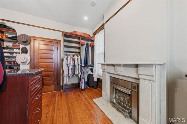 3117 Russell Boulevard, St Louis, MO 63104