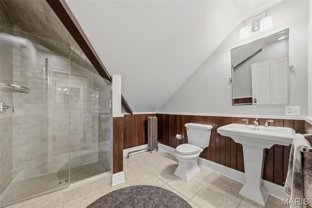 3117 Russell Boulevard, St Louis, MO 63104