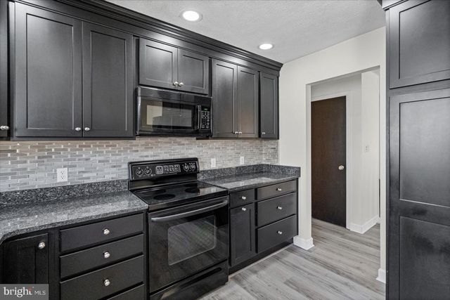 237 POPLAR AVE, Glen Burnie, MD 21061