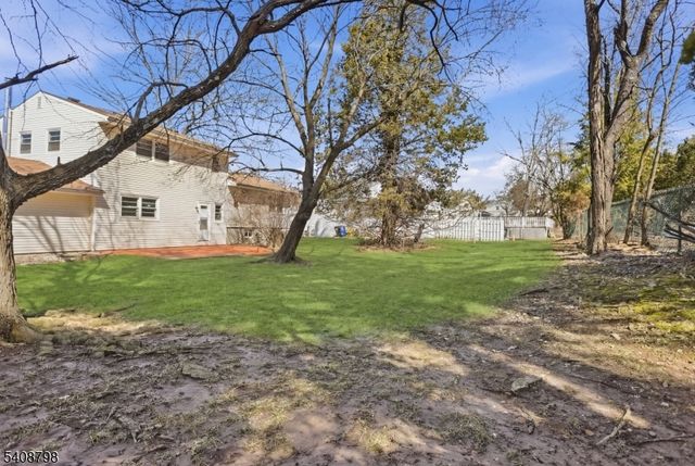 39 Gage Rd, East Brunswick Twp., NJ 08816