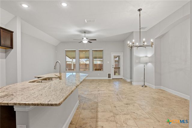 1317 Rolling Field, New Braunfels, TX 78132