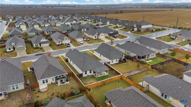 1317 Rolling Field, New Braunfels, TX 78132