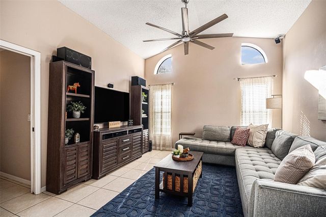 2479 BENT WAY COURT, Apopka, FL 32703