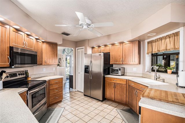 2479 BENT WAY COURT, Apopka, FL 32703