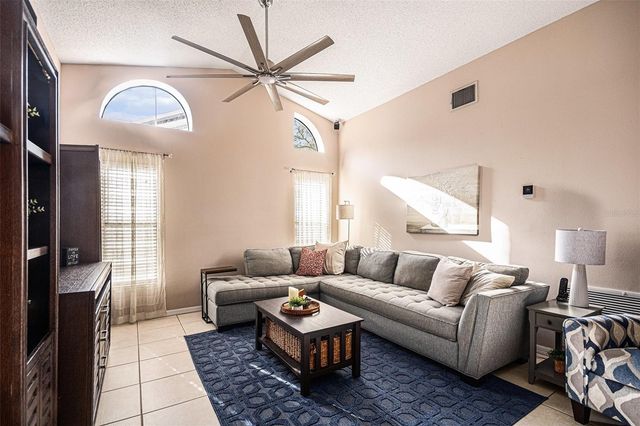 2479 BENT WAY COURT, Apopka, FL 32703