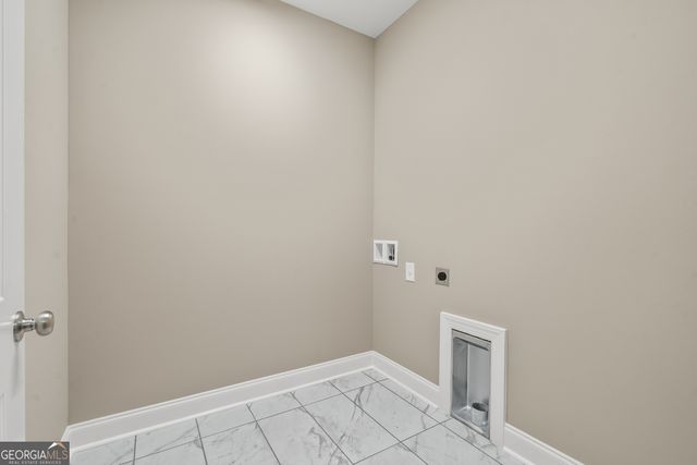 8 Hawks Nest Road, Blairsville, GA 30512