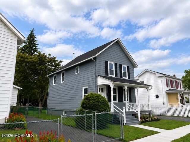 17 Henry Street, Freehold, NJ 07728