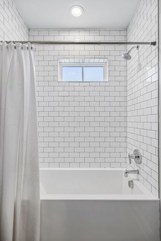 2021 Beech Ave Unit 4, Nashville, TN 37204