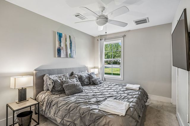 2021 Beech Ave Unit 4, Nashville, TN 37204