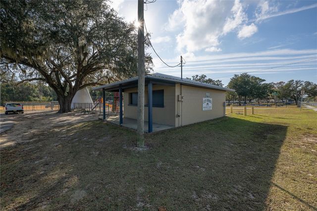 707 MAPLE AVENUE, Fruitland Park, FL 34731