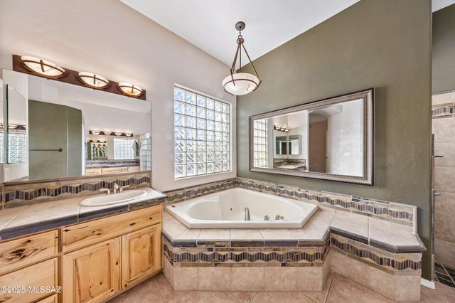 3551 W Montgomery Street, Tucson, AZ 85742