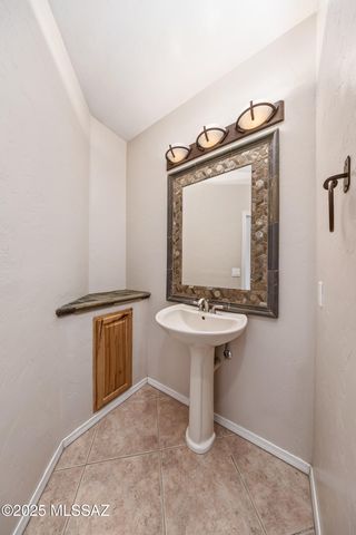 3551 W Montgomery Street, Tucson, AZ 85742