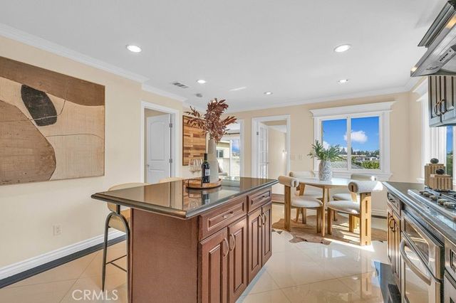 425 W Graves Ave, Monterey Park, CA 91754