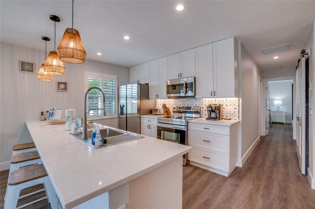 214 64TH STREET A, Bradenton Beach, FL 34217