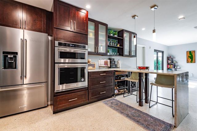 2113 NE 62nd Street, Fort Lauderdale, FL 33308