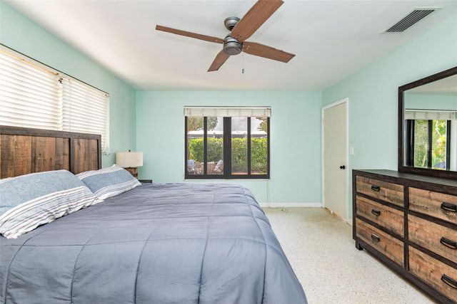 2113 NE 62nd Street, Fort Lauderdale, FL 33308