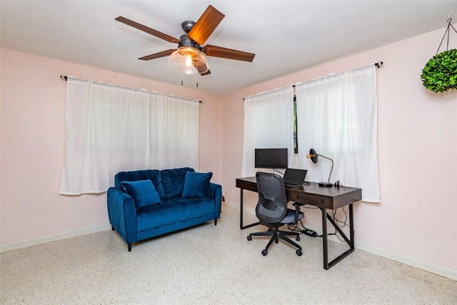 2113 NE 62nd Street, Fort Lauderdale, FL 33308