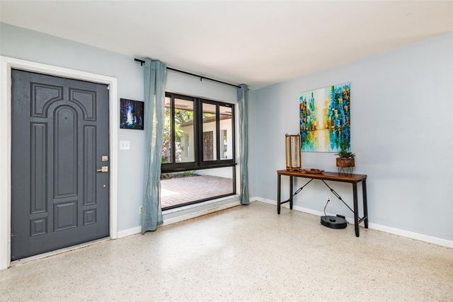 2113 NE 62nd Street, Fort Lauderdale, FL 33308