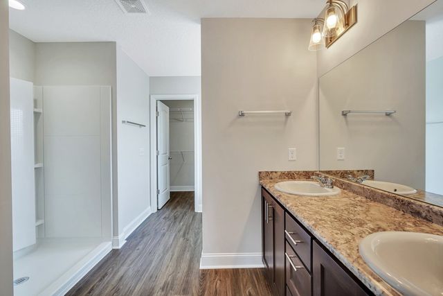 88 Fridley Lane, Hinesville, GA 31313