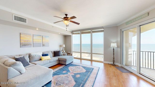 1200 Beach Drive, 1205, Gulfport, MS 39507