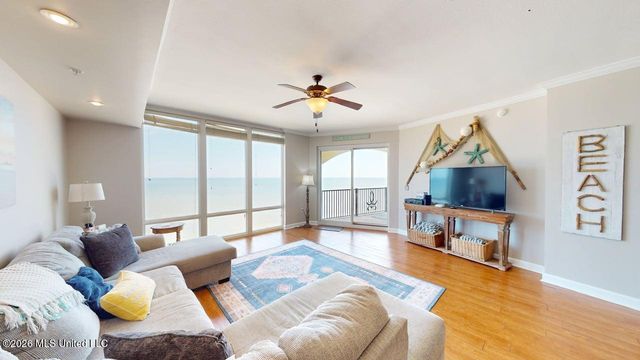 1200 Beach Drive, 1205, Gulfport, MS 39507