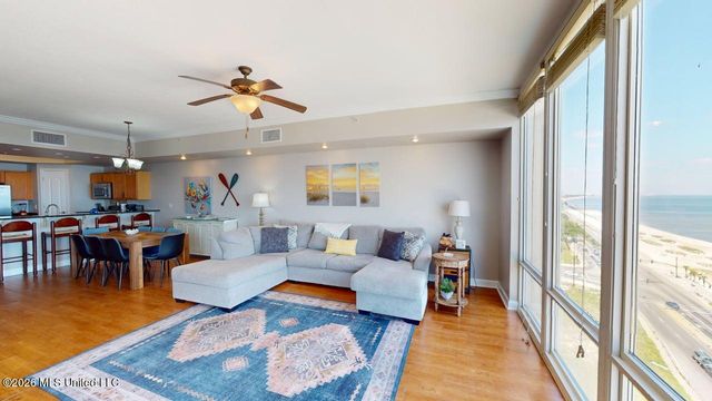1200 Beach Drive, 1205, Gulfport, MS 39507