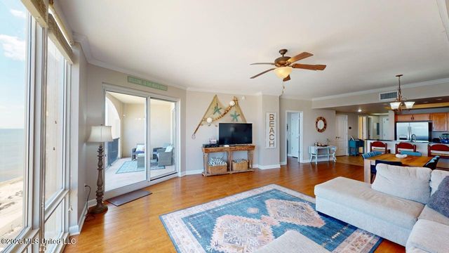 1200 Beach Drive, 1205, Gulfport, MS 39507