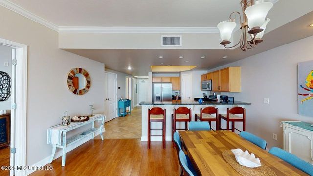 1200 Beach Drive, 1205, Gulfport, MS 39507