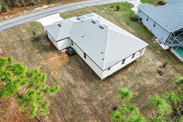 9 Fringetree Street, Homosassa, FL 34446