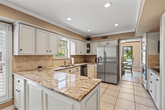 2706 Peach Tree Drive, Carrollton, TX 75006