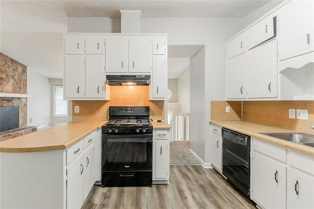 2218 Lowtrail Court, Lithonia, GA 30058