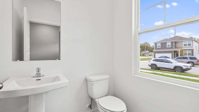244 Cressmoor Boulevard, Hobart, IN 46342