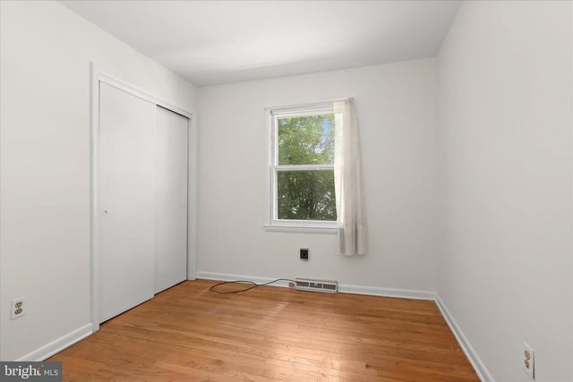 8305 OLD HARFORD RD, Baltimore, MD 21234