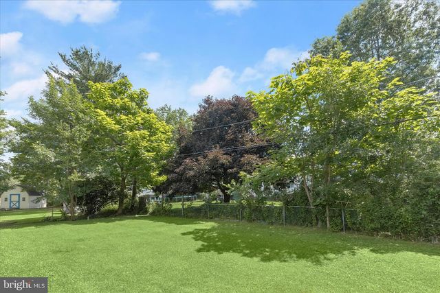 8305 OLD HARFORD RD, Baltimore, MD 21234