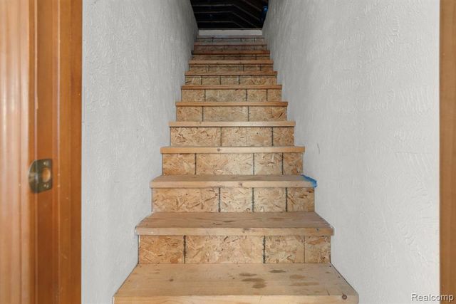 4957 Venice Circle, Northville, MI 48167