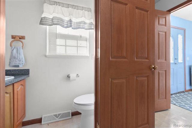 4957 Venice Circle, Northville, MI 48167