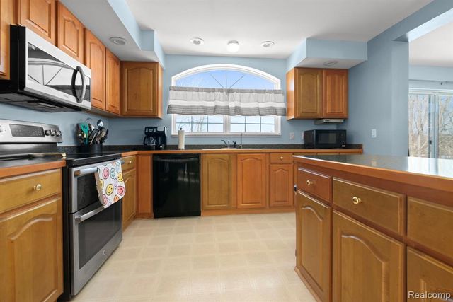 4957 Venice Circle, Northville, MI 48167