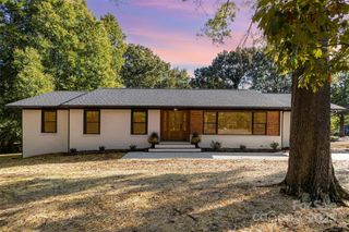 345 Kentberry Drive, Charlotte, NC 28214