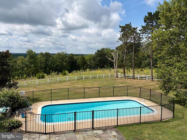 2617 MOUNT CARMEL RD, Parkton, MD 21120