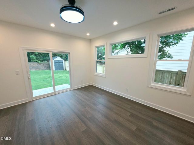 7608 Silver View Lane, Raleigh, NC 27613