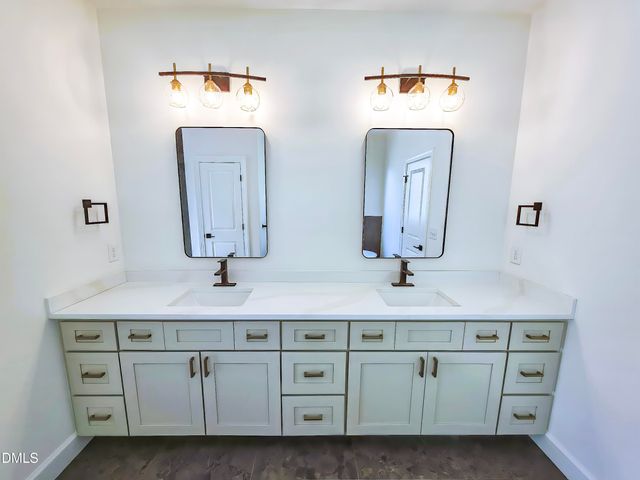 7608 Silver View Lane, Raleigh, NC 27613