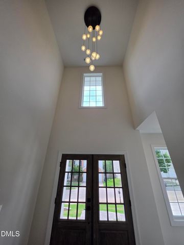 7608 Silver View Lane, Raleigh, NC 27613