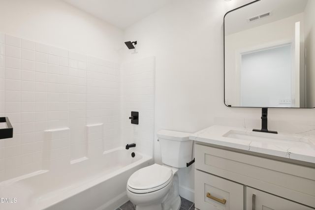 7608 Silver View Lane, Raleigh, NC 27613
