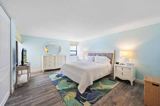 5280 N Ocean Drive 8b, Riviera Beach, FL 33404