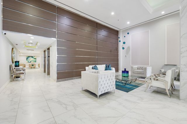 5280 N Ocean Drive 8b, Riviera Beach, FL 33404